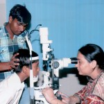 Dr. Ritu - Augenärztin